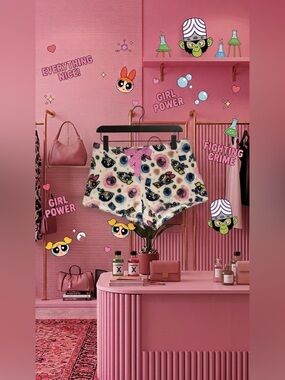 Powerpuff Girls Plush Lounge Shorts - Juniors XL